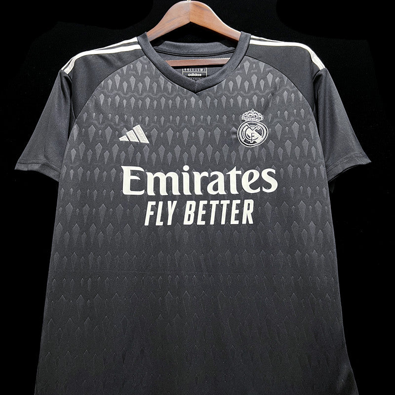 REAL MADRID GOALKEEPER III 23/24 MEN