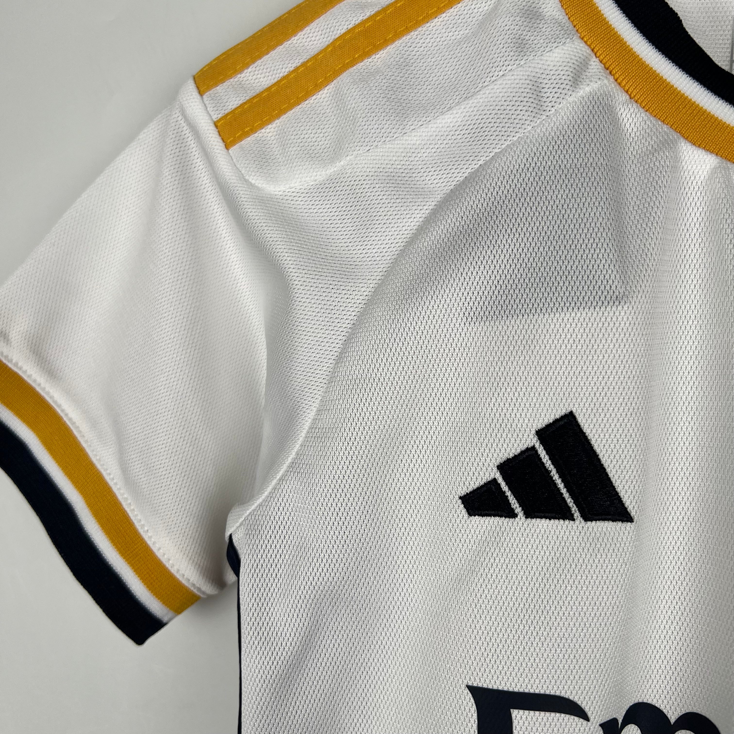 REAL MADRID I 23/24 KIDS KIT