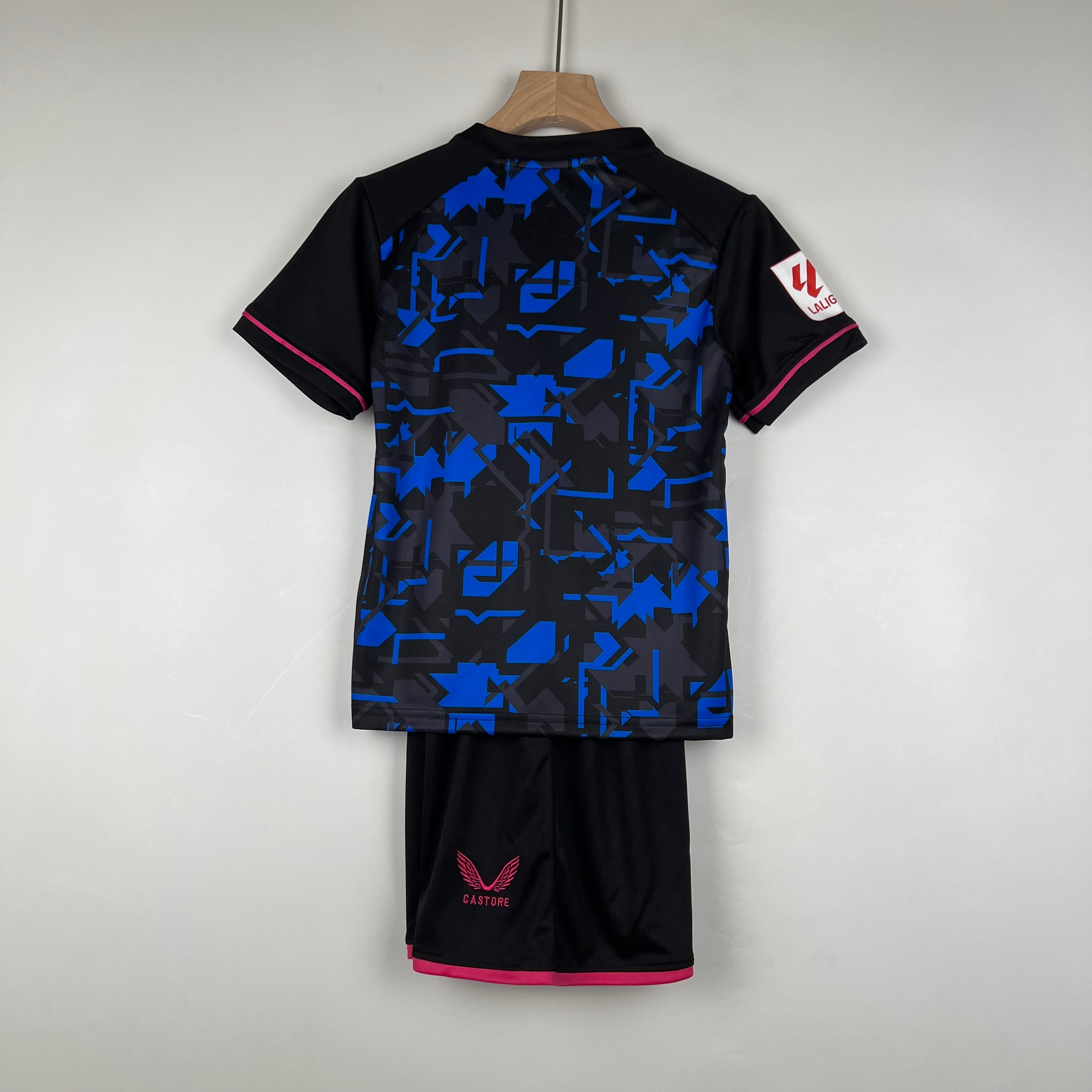 SEVILLA III 23/24 KIDS KIT