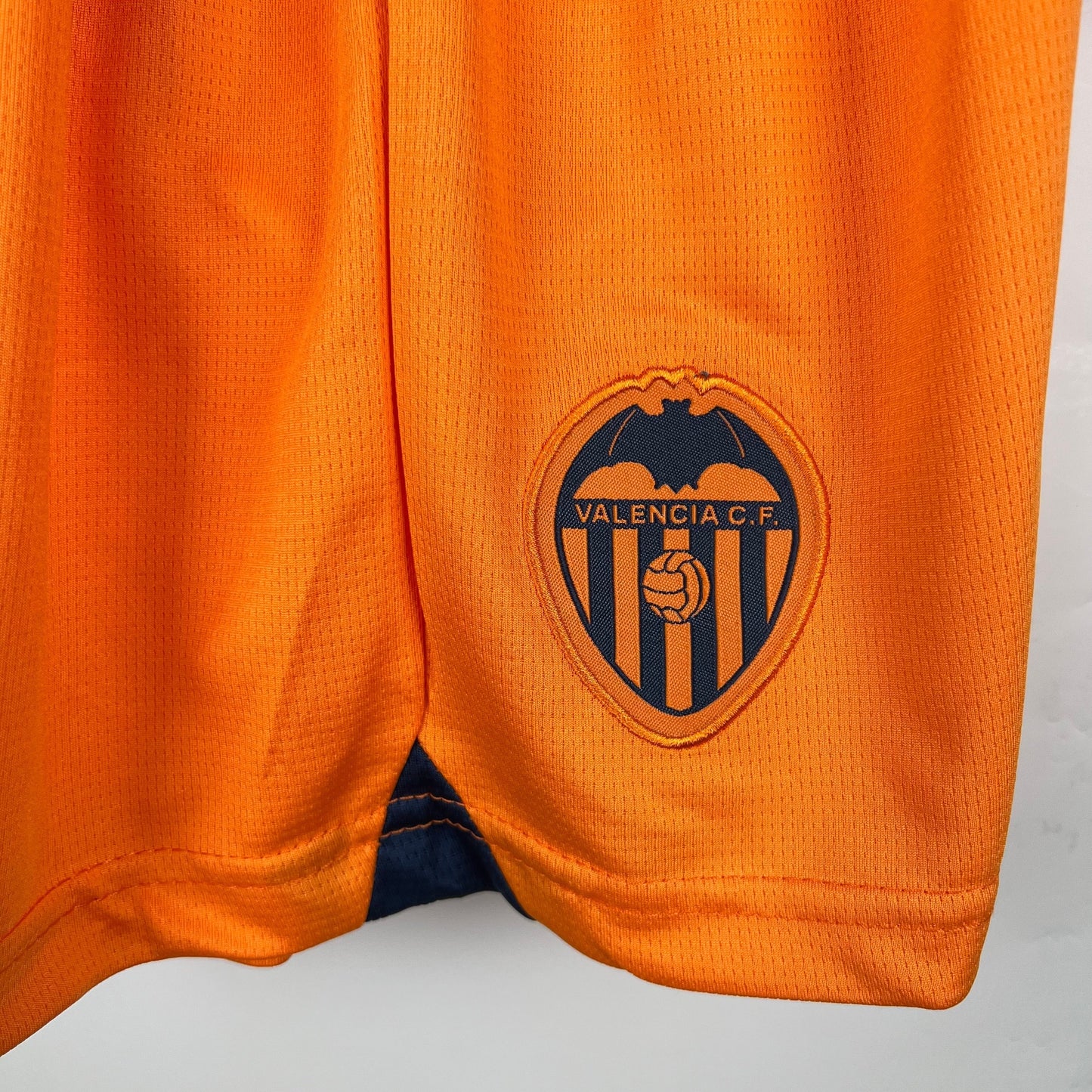 JERSEY VALENCIA III 23/24 KIDS KIT