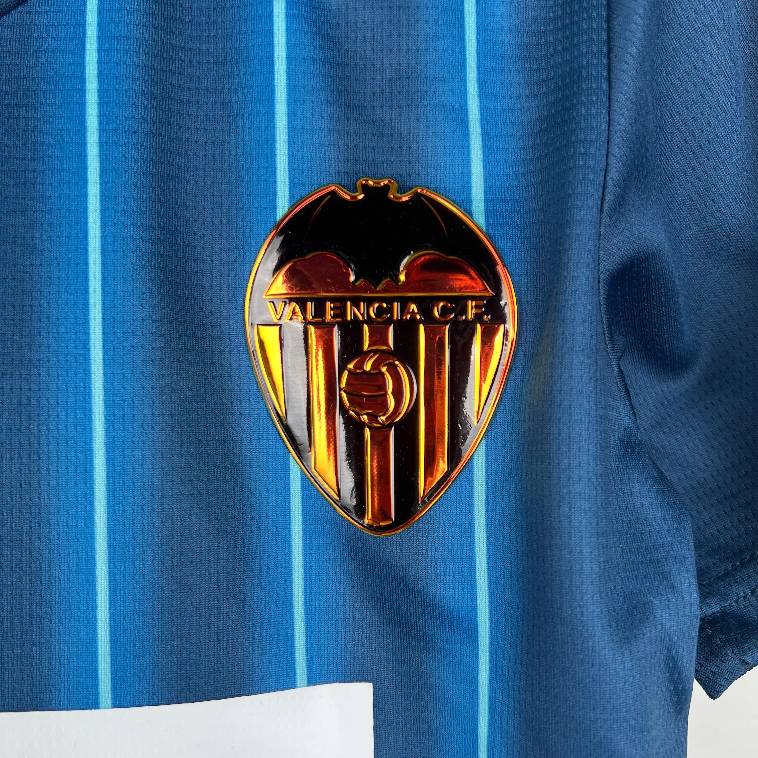 JERSEY VALENCIA II 23/24 KIDS KIT