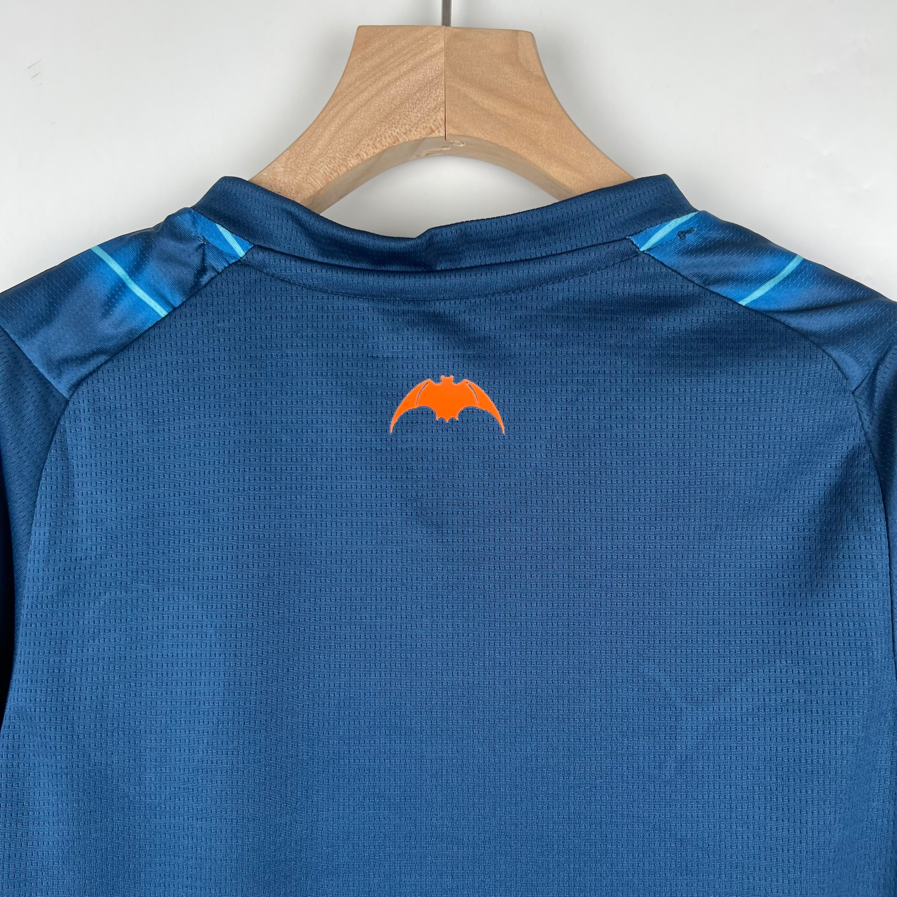 JERSEY VALENCIA II 23/24 KIDS KIT