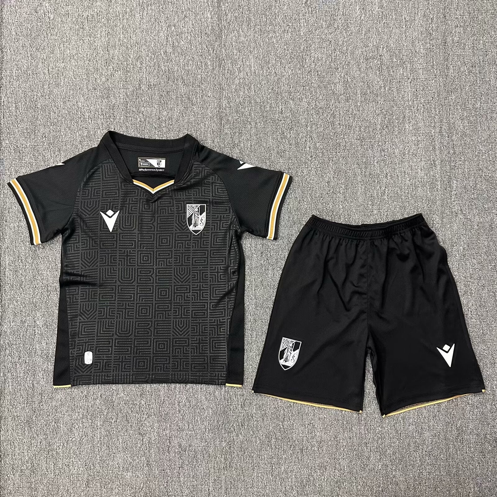 VITORIA GUIMARAES KIDS KIT II 24/25